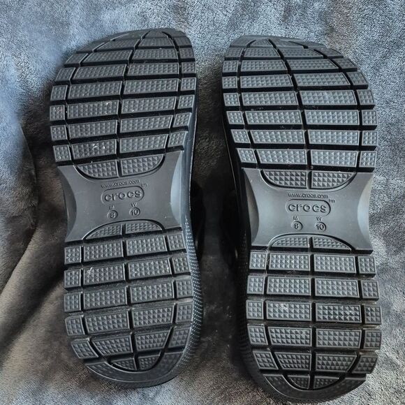 Crocs Mens 8 Womens 10 Black Mega Crush Sandals - NWOT - Picture 4 of 4